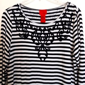 V Cristina scoop neck striped black embroidery striped top Lar…